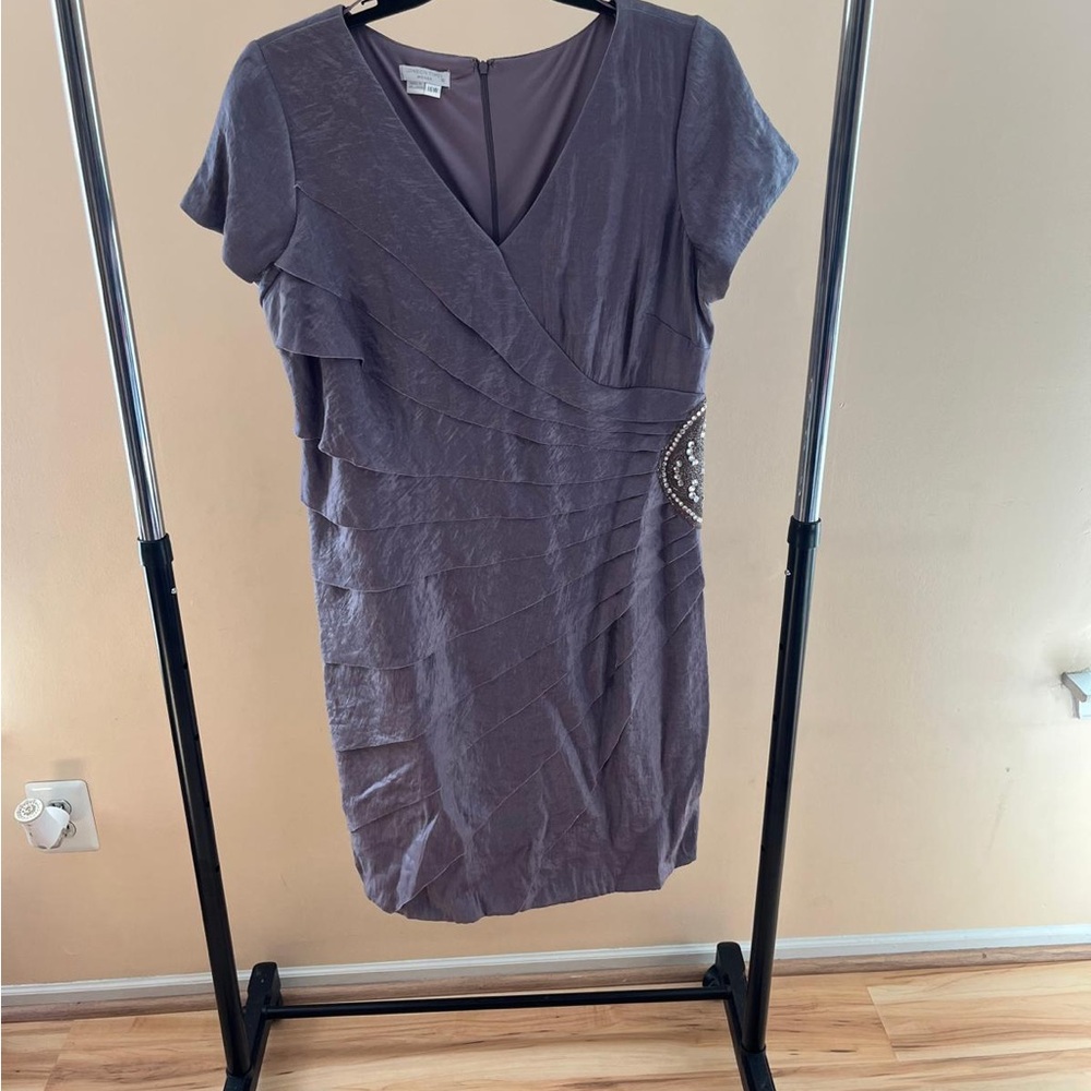 London Times Purple Ruched Sheath Dress V-Neck Flutter Sleeves